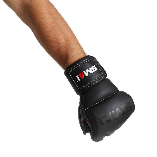 Man wearing the Elite85 MMA Gloves 