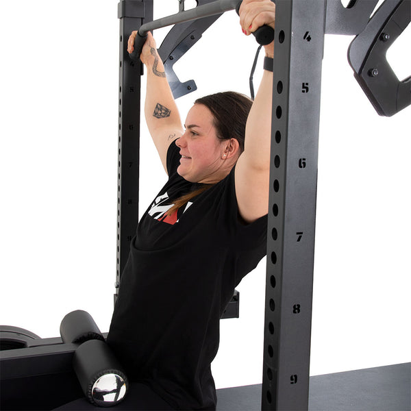 Using the Pull down attachment half rack